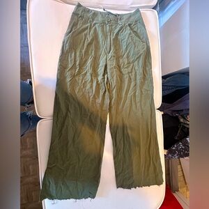 Pants wide leg size 4